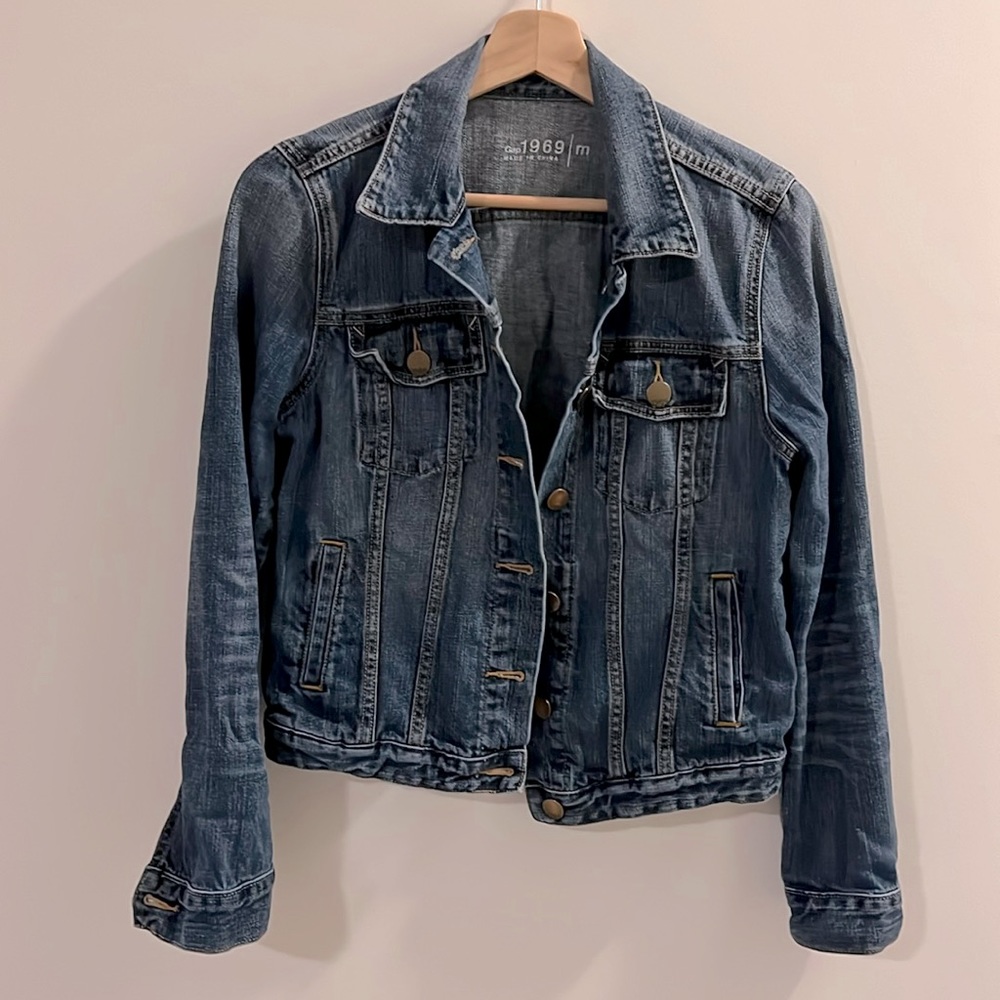 Women’s Gap Denim Jacket Medium